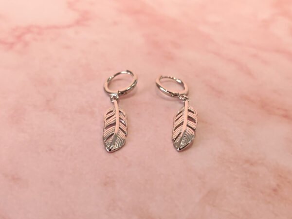 PENDIENTES BULU