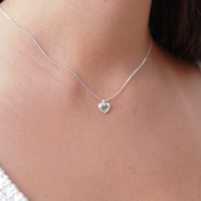 COLLAR LOVE